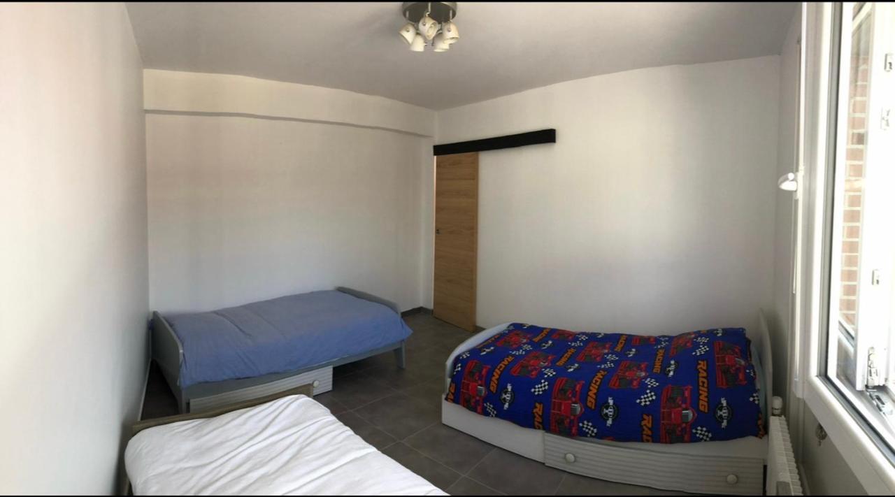 Bel Appartement Cosy Tres Calme Avec Parking Prive Templemars Eksteriør billede